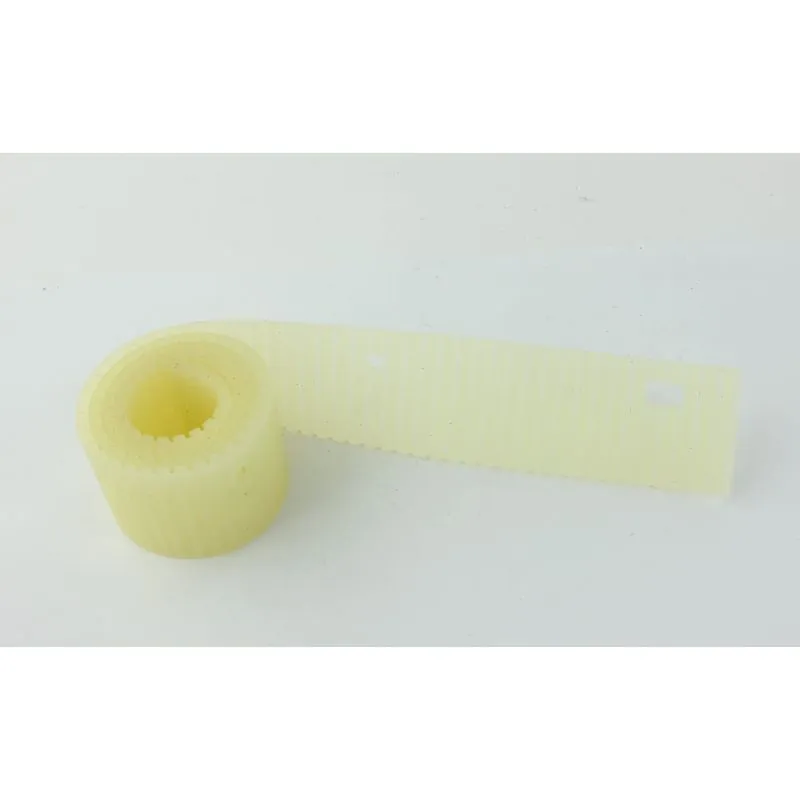 LAMELLE SUCEUR ARRIERE LG 690MM POUR AUTOLAVEUSE TENNANT NOBLES SS2001