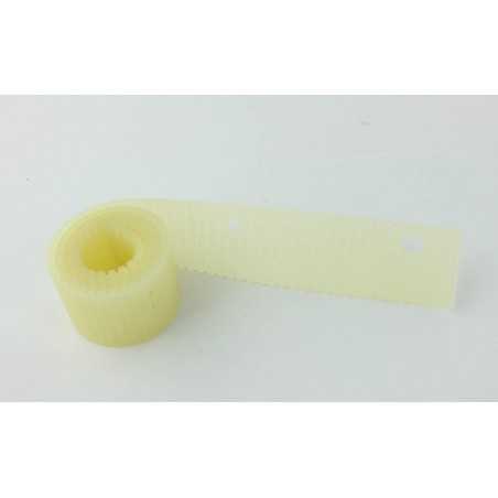 LAMELLE SUCEUR ARRIERE LG 690MM POUR AUTOLAVEUSE TENNANT NOBLES SS2001