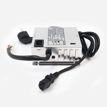 CHARGEUR DE BATTERIE EMBARQUE POUR AUTOLAVEUSE COMAC-FIMAP
