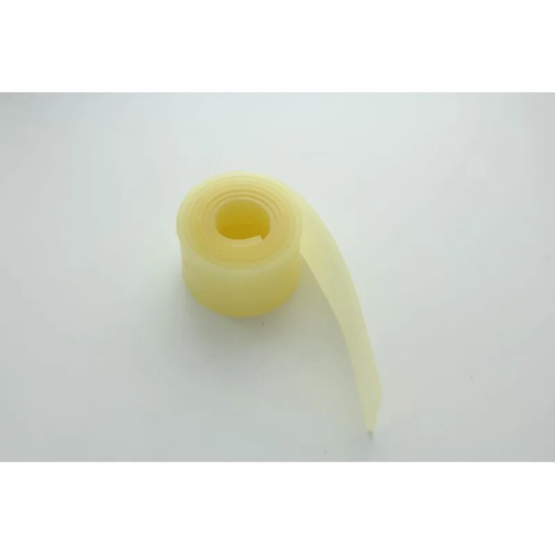 LAMELLE SUCEUR ARRIERE URETHANE TASKI SWINGO LG 1218MM X 54MM